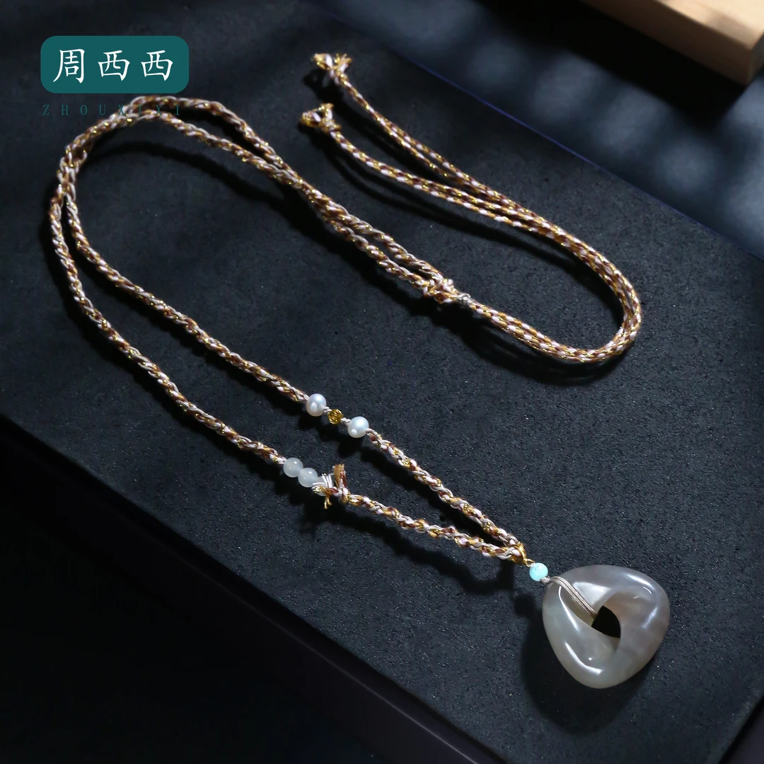 周西西18K烟紫时来运转项链（长2.4宽2.4高0.9）多样性发货16507