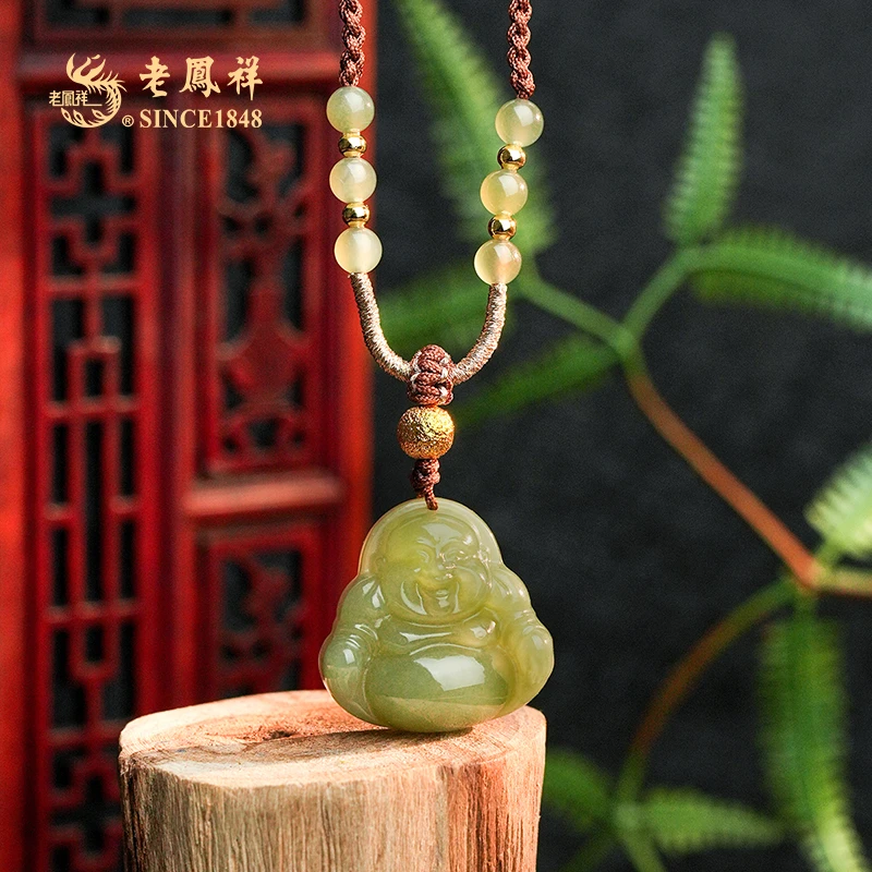 老鳯祥和田玉 湖水绿【梵韵】佛公 吊坠 项链 多样性发一件 C03893