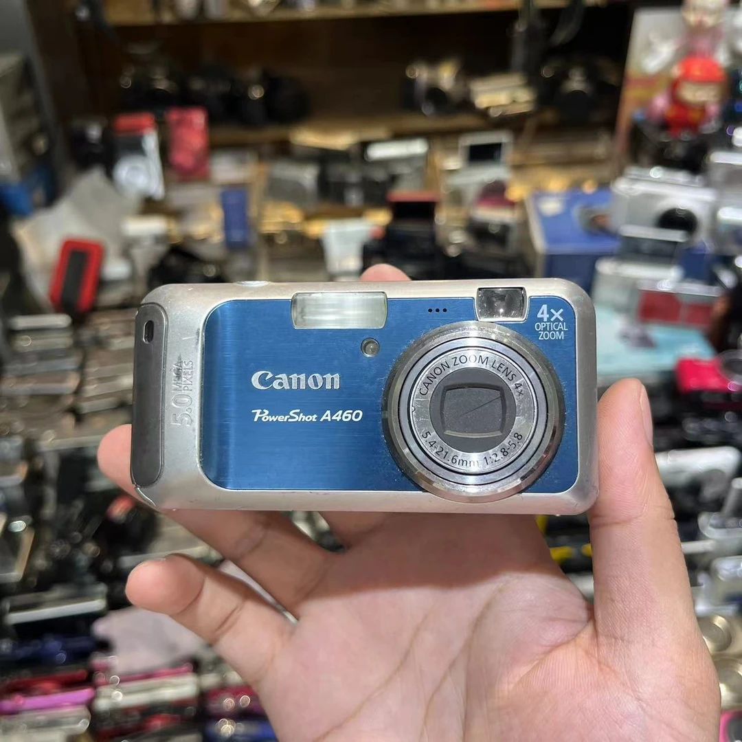 9新 Canon/佳能 佳能A460数码相机 配内存卡和读卡器 屏幕漏液