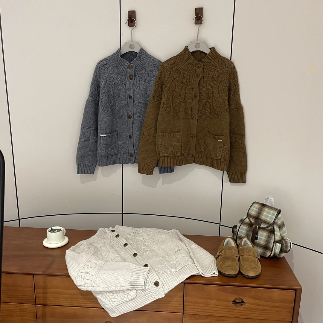 新款气质休闲韩版简约长袖开衫毛衣Z091001