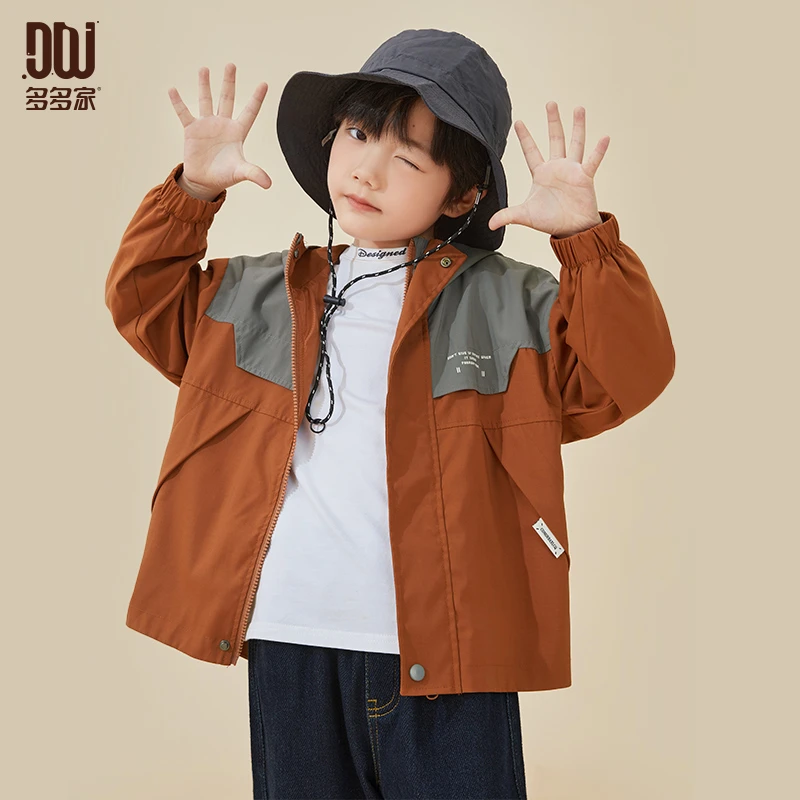 8086-多多家童装秋季新款男童中大童休闲撞色拼接防风防水外套