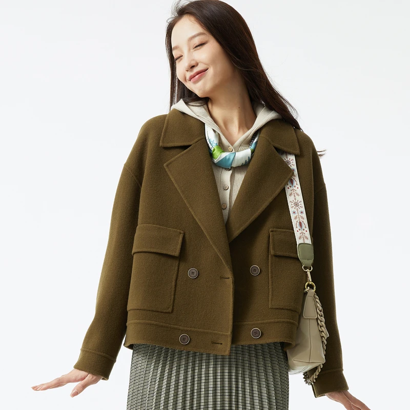 布景毛呢外套女冬季新品商场同款短款保暖外套BW24DN1751