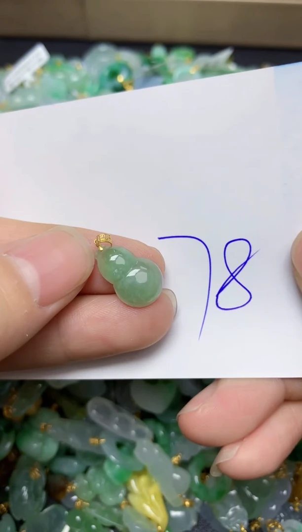 【闪购商品】翡翠颈饰18K金镶嵌620    天然翡翠A货