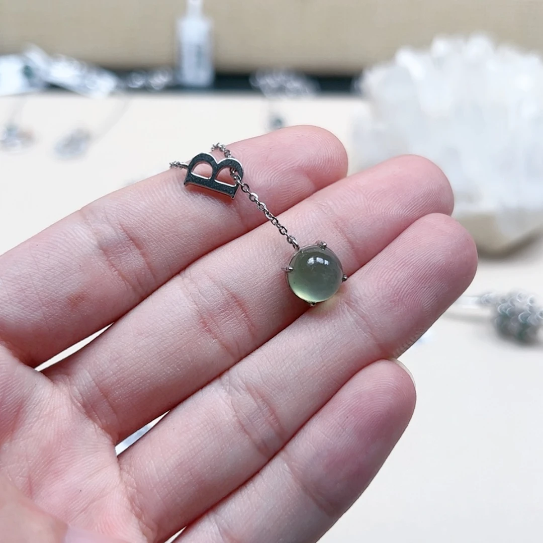 【闪购商品】葡萄石颈饰银S925镶嵌安*、