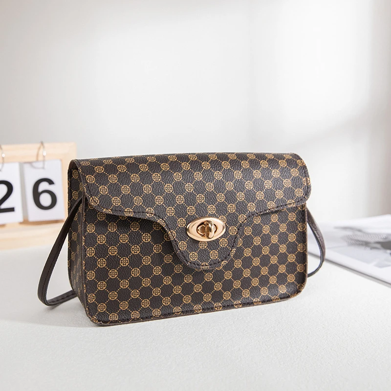 女士印花单肩小方包休闲新款个性斜跨手机零钱小包潮时尚百搭潮流