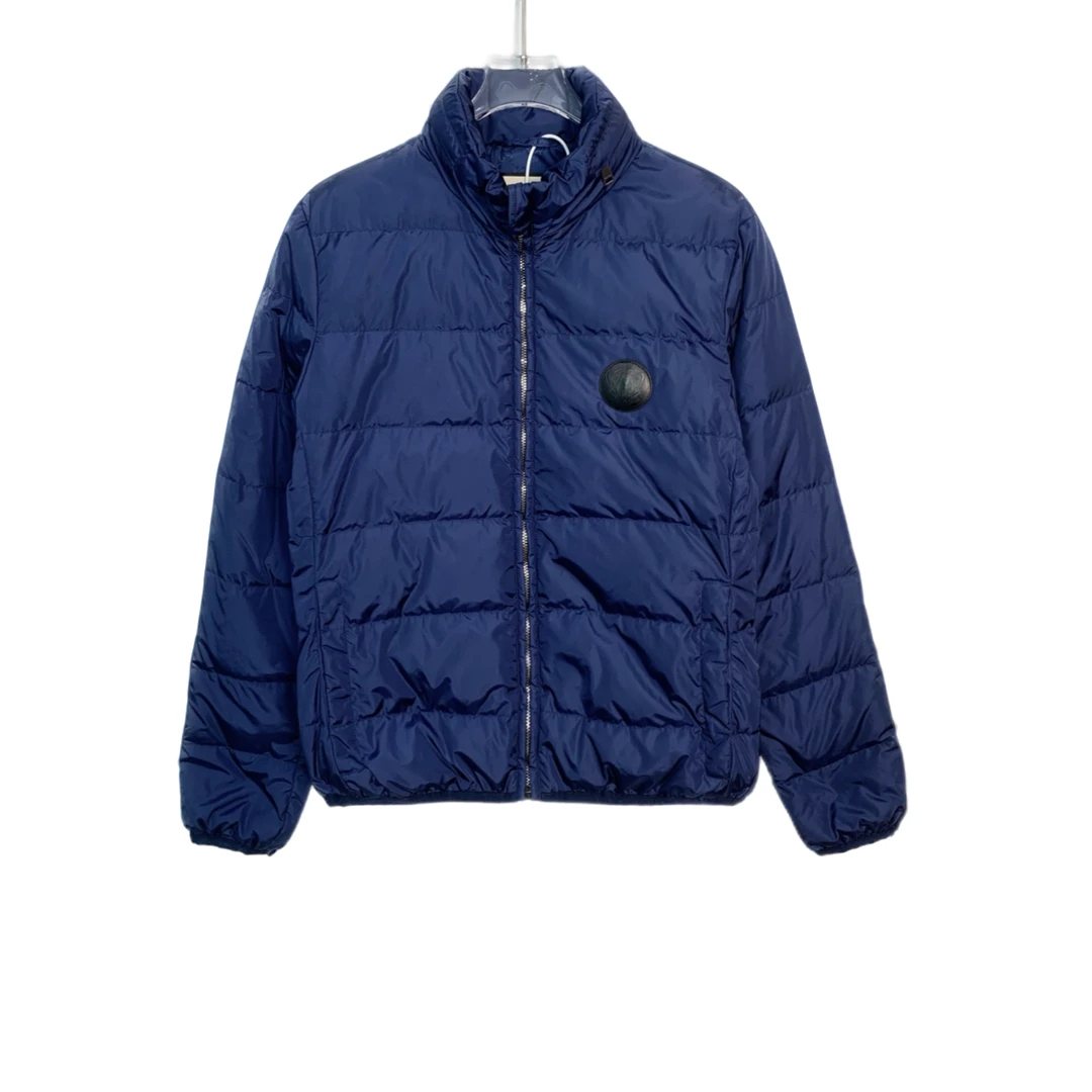 99新 XH 006839 Gucci 古驰 40码 内里Logo满印拉链绗缝羽绒服