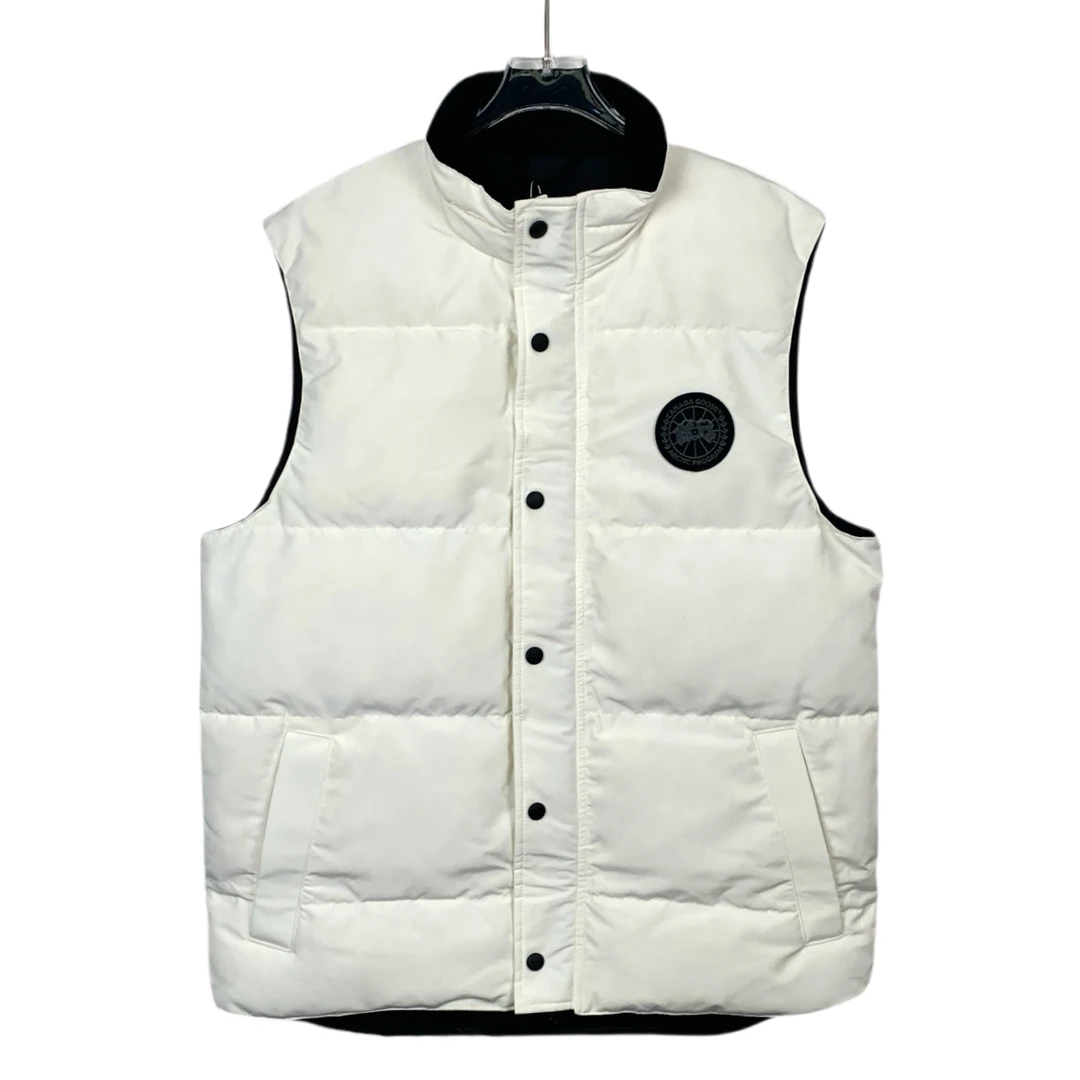全新全套 H9531 Canada Goose 加拿大鹅白色徽标贴饰羽绒马甲 L码