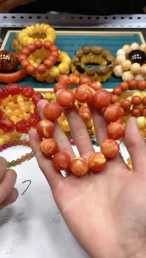 【闪购商品】蜜蜡手链未镶嵌w23