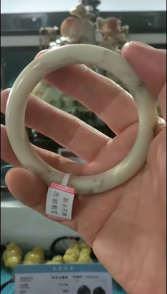 【闪购商品】岫玉手镯未镶嵌手镯