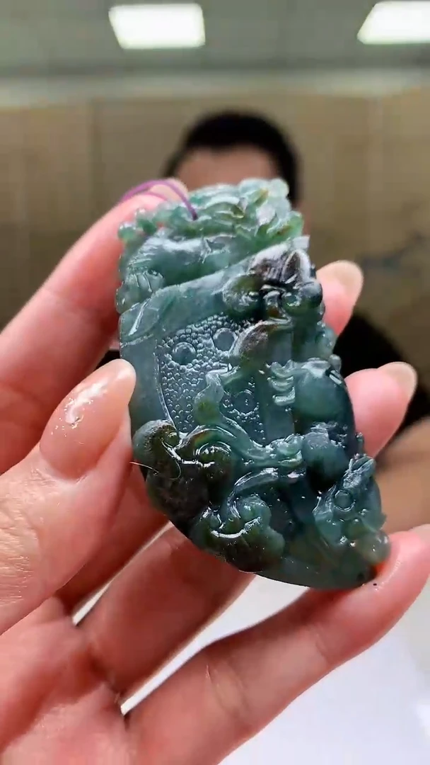 【闪购商品】定制翡翠未镶嵌4837MM-毛货挂件20