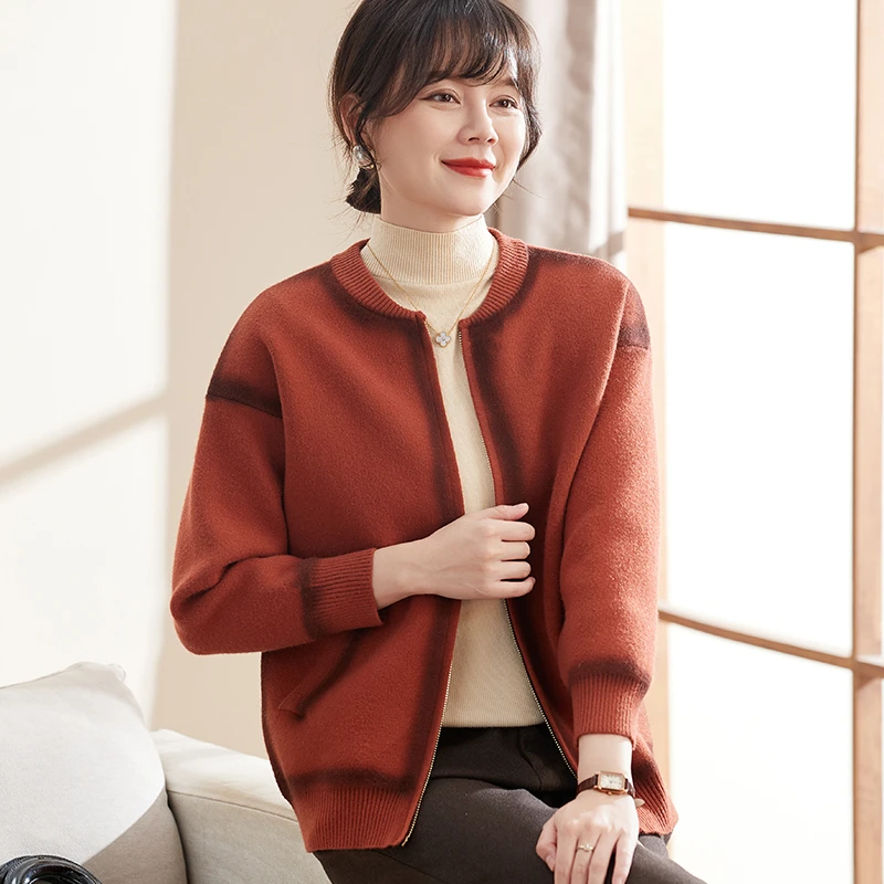 喜卉妈妈秋装短款外套开衫2024新款中老年女式女装春秋季针织上衣