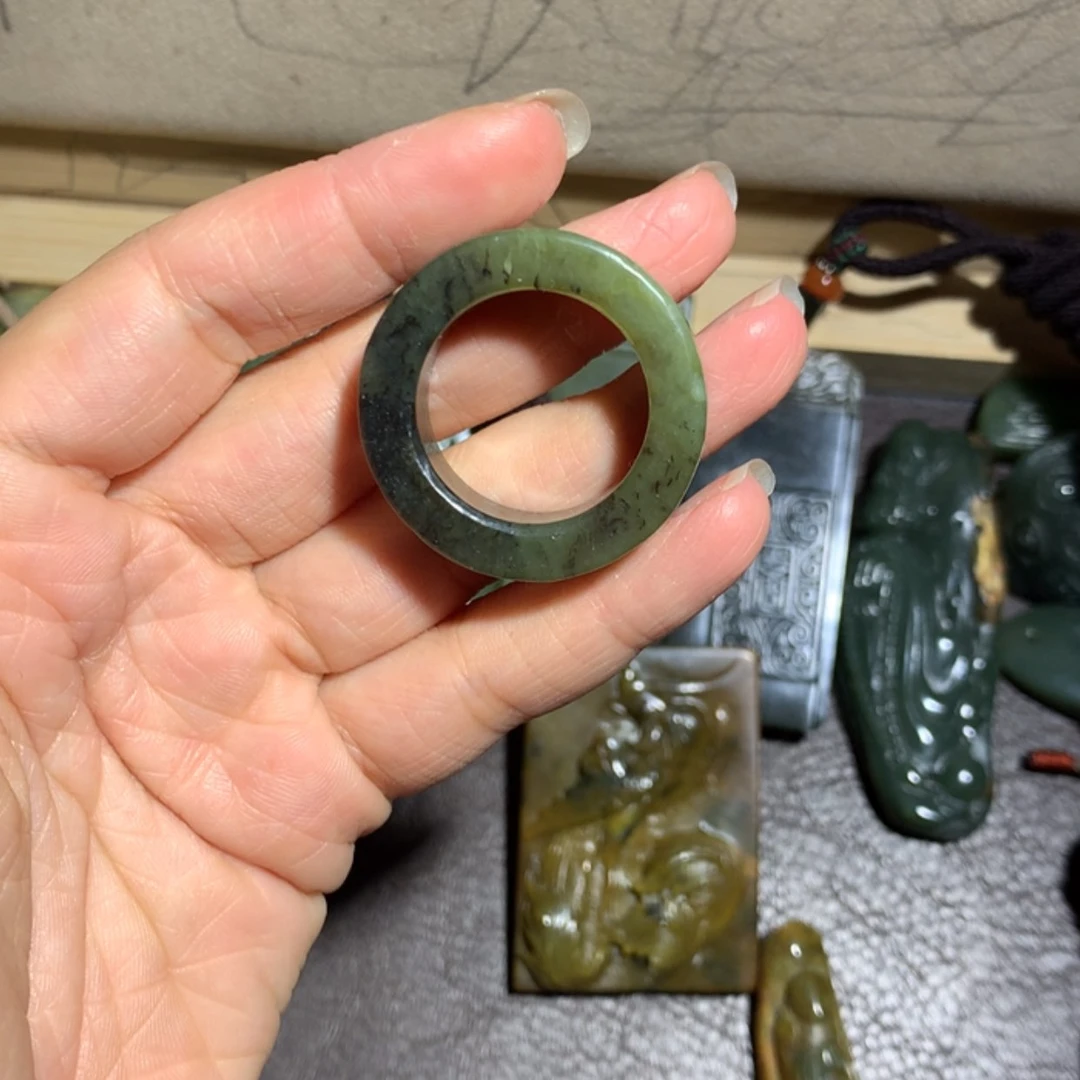 【闪购商品】岫岩河磨玉（透闪石质玉）颈饰未镶嵌