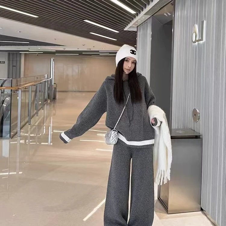 欧货毛衣套装女秋冬2024新款宽松慵懒风连帽针织上衣阔腿裤两件套
