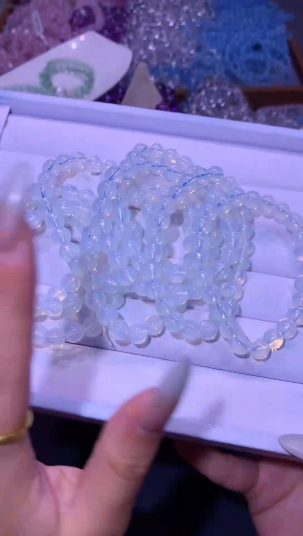 【闪购商品】水晶手链未镶嵌多样性发货8月18号一条15