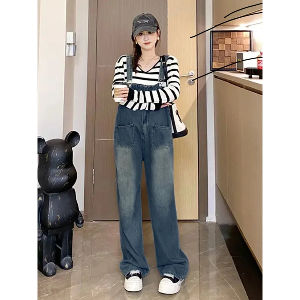 新款现货孕妇背带裤复古蓝色减龄牛仔背带裤显瘦宽松阔腿裤