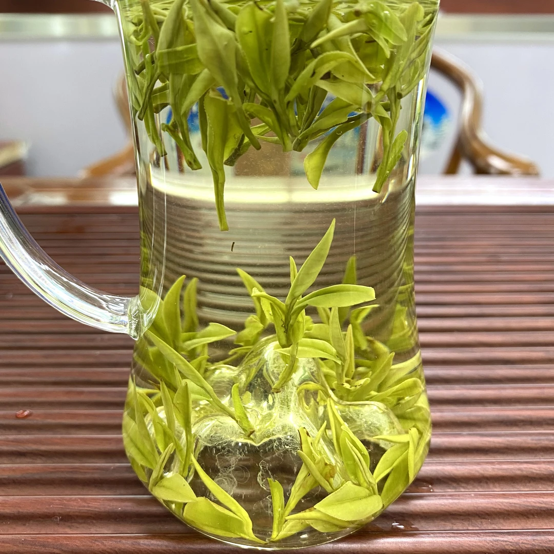 [明前小芽]  高山白茶 正味兰花香 口感鲜爽甘甜 一斤送玻璃杯