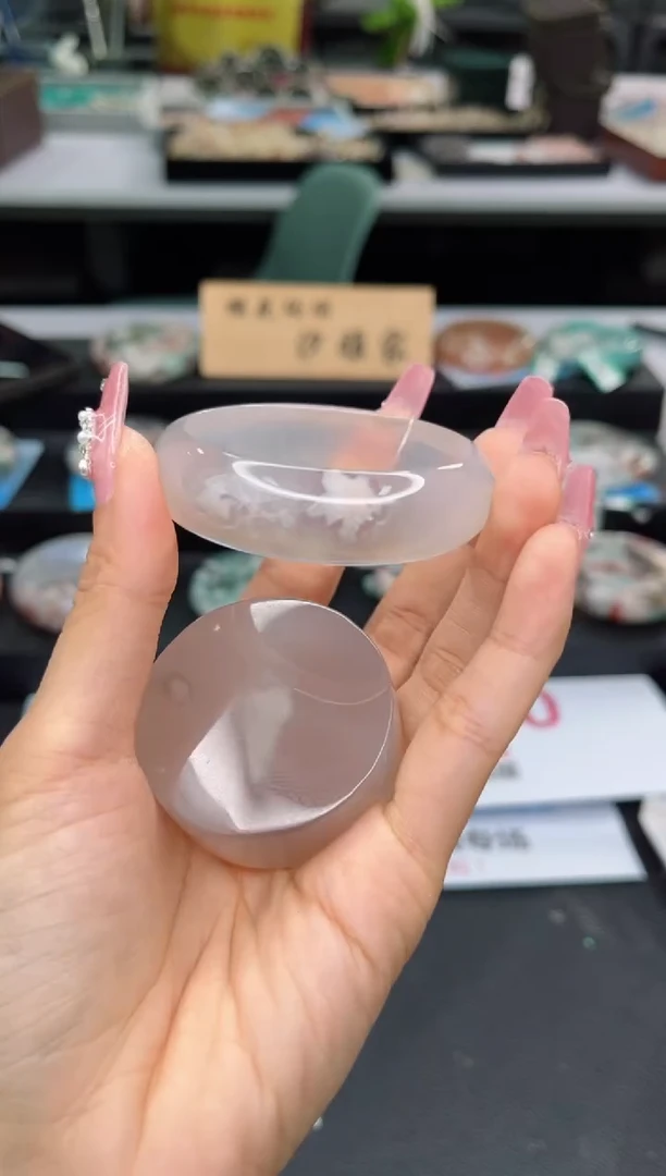 【闪购商品】石英质玉手镯未镶嵌51圈口（不退不换）3460004