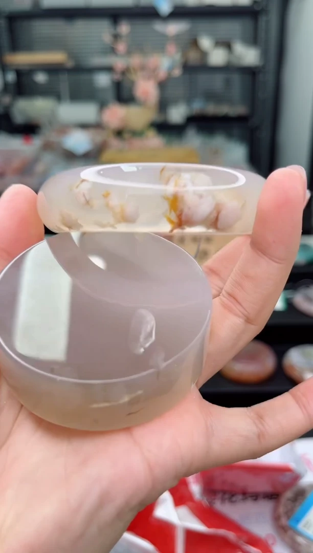 【闪购商品】石英质玉手镯未镶嵌61圈非金属布艺汐雅家樱花3600172