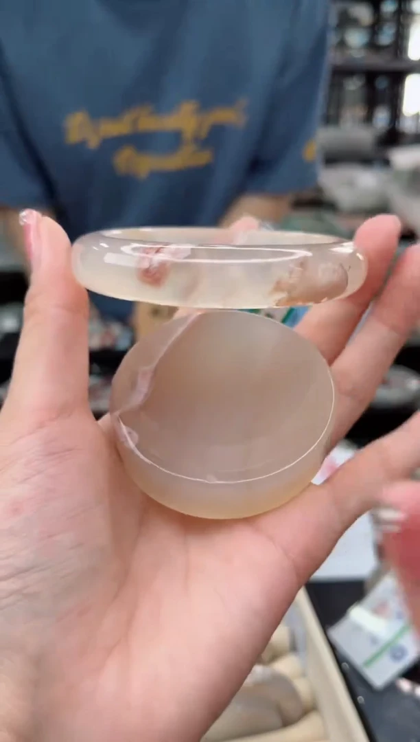 【闪购商品】石英质玉手镯未镶嵌63圈非金属布艺汐雅家樱花6427281