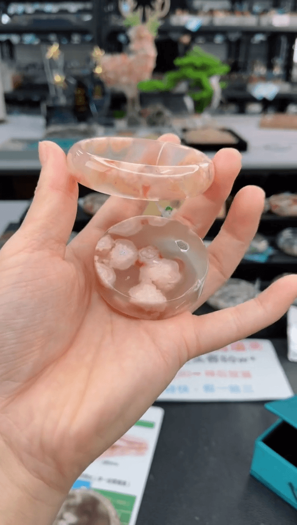 【闪购商品】石英质玉手镯未镶嵌53圈口（赠品镯心）6411657