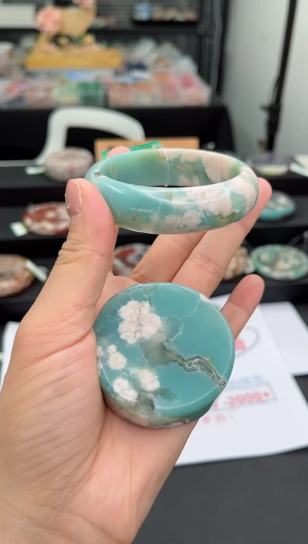 【闪购商品】石英质玉手镯未镶嵌54圈口（不退不换）2S9034