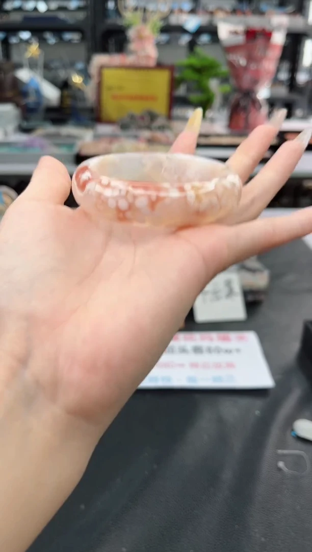 【闪购商品】石英质玉手镯未镶嵌55圈口3429056