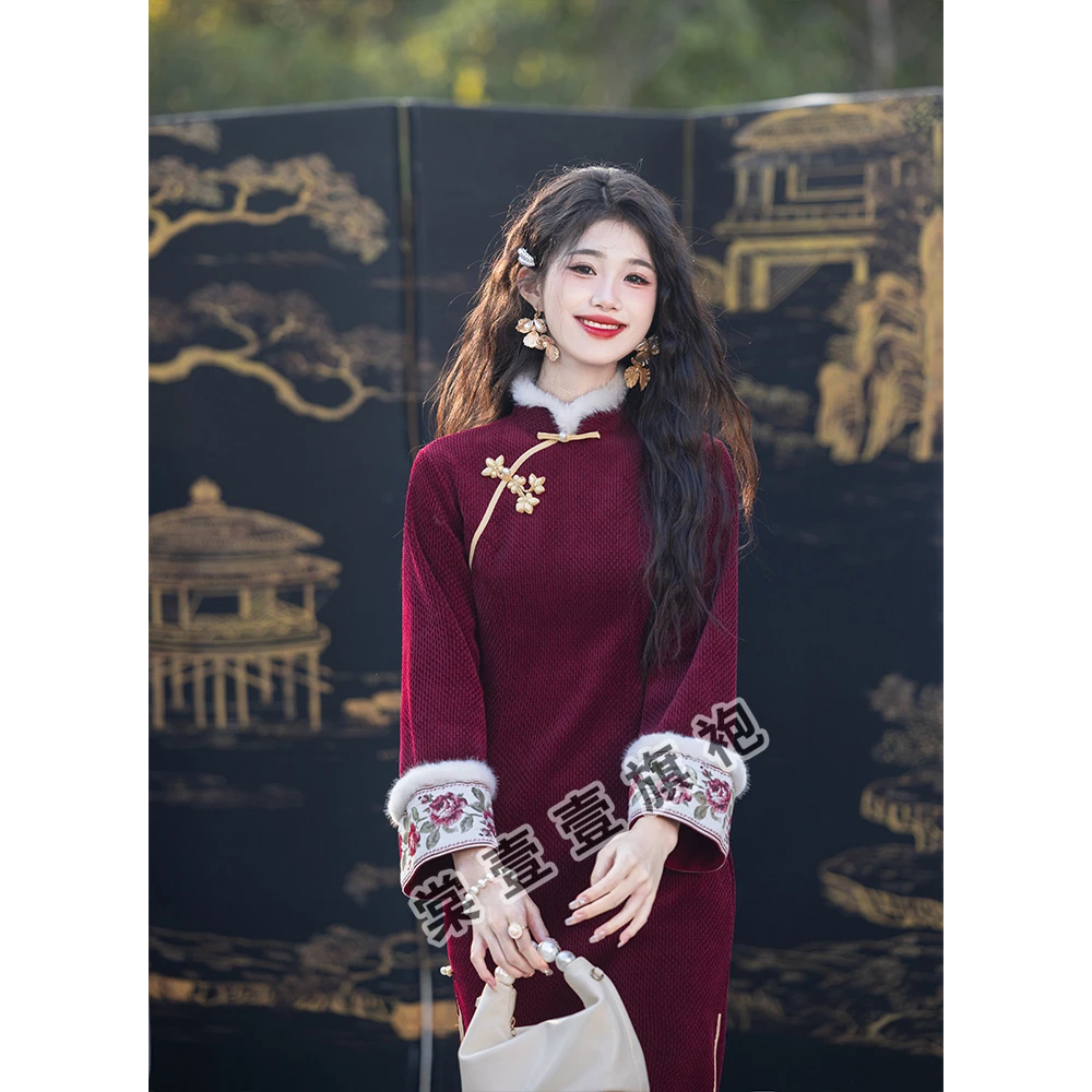 红色旗袍新中式新娘冬季加厚改良连衣裙高端年轻款长袖轻奢高级感