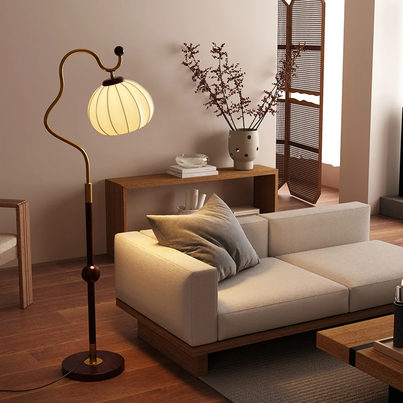 中古实木客厅落地灯侘寂风复古沙发旁美式装饰氛围灯具