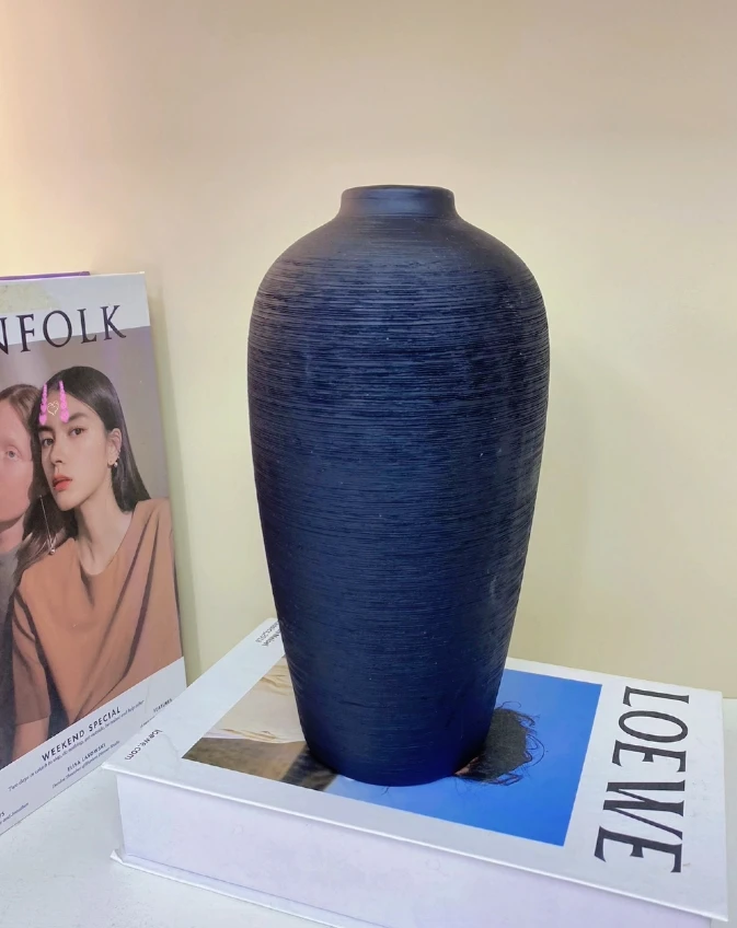 现代经典黑白色刨纹拉丝陶瓷环花瓶景德镇陶瓷花瓶家居装饰摆件