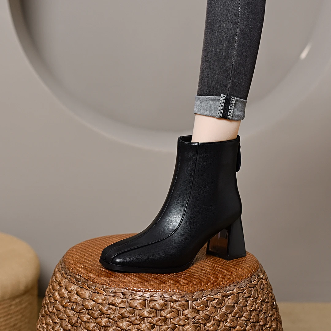 2024冬季新款时尚百搭舒适方头牛皮高跟粗跟后拉链气质时尚短靴