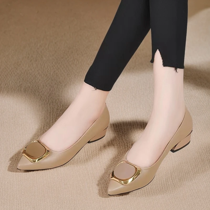 软底真皮尖头单鞋夏平底粗跟皮鞋品质舒适瓢鞋杏色低跟不累脚女鞋