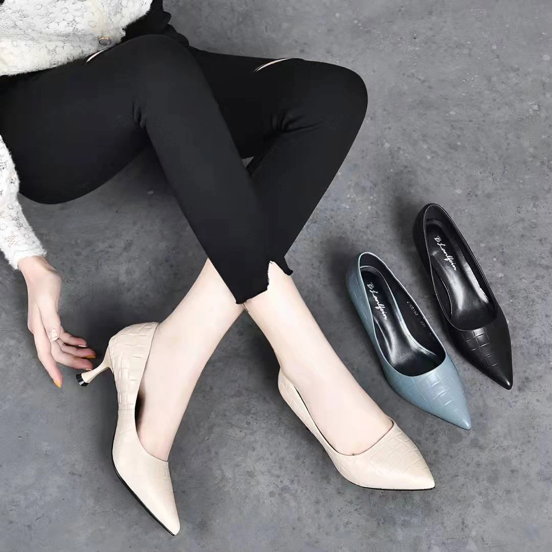 2024新款低跟单鞋女细跟小跟3CM软皮高跟鞋猫跟尖头职业工作鞋女