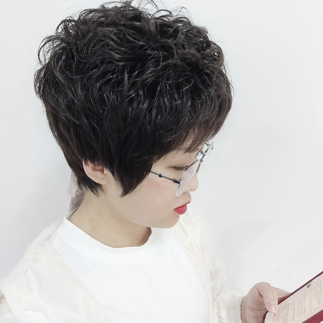 4号  全真发女士假发头套自然色时尚妈妈卷(可提供发型定制)