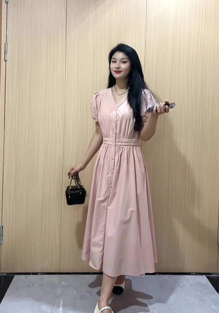 【拾依女装】简约法式气质V领收腰大裙摆显瘦短袖连衣裙