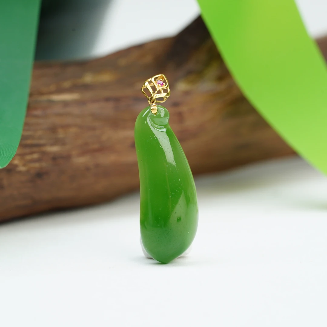 【小北严选】18k金镶嵌和田玉吊坠-17H08X353【尺寸约24*9mm】