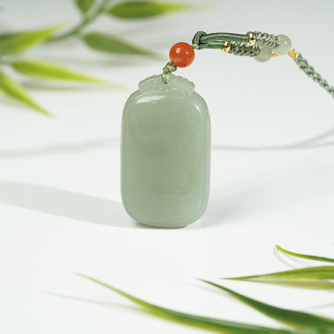 【小北好物】和田玉吊坠QH65X45【多样性发一件】约37*21mm带绳