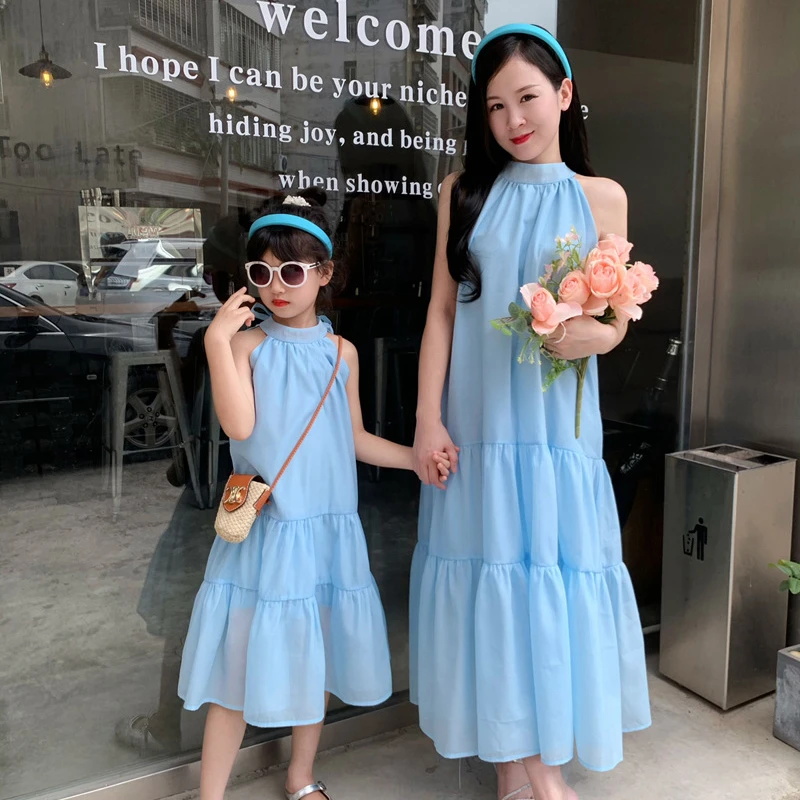 三亚海边沙滩裙亲子装母女装连衣裙长裙度假拍照夏季吊带裙裙子