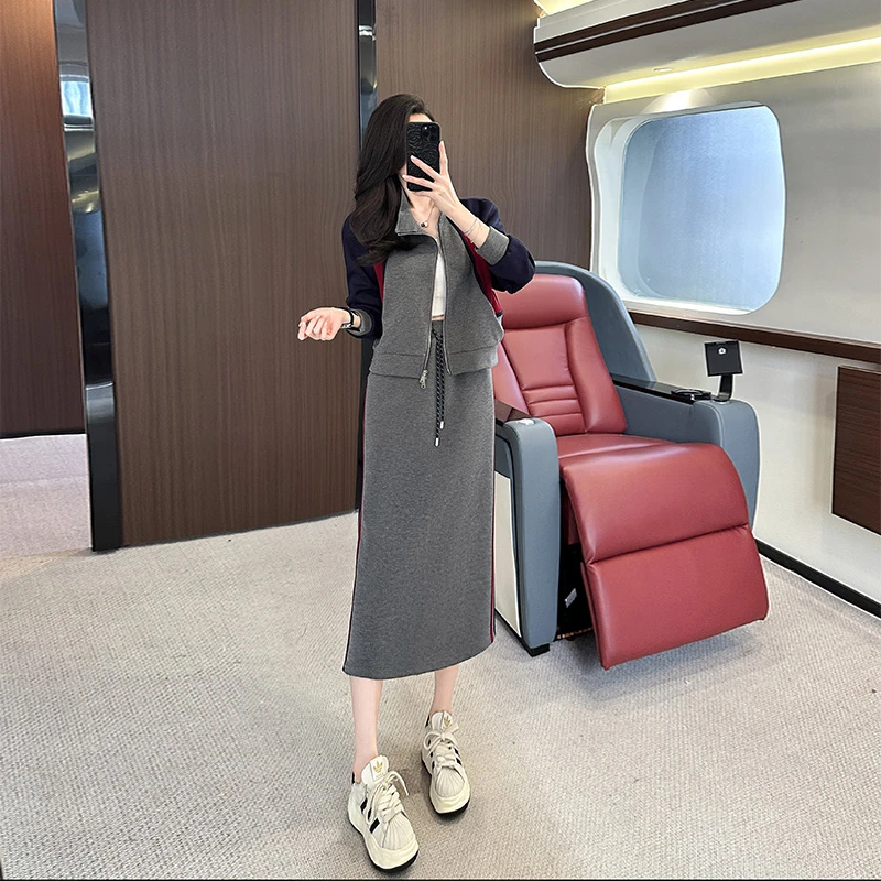 灰色休闲运动套装女秋冬欧货时尚气质减龄卫衣半身裙两件套高级感