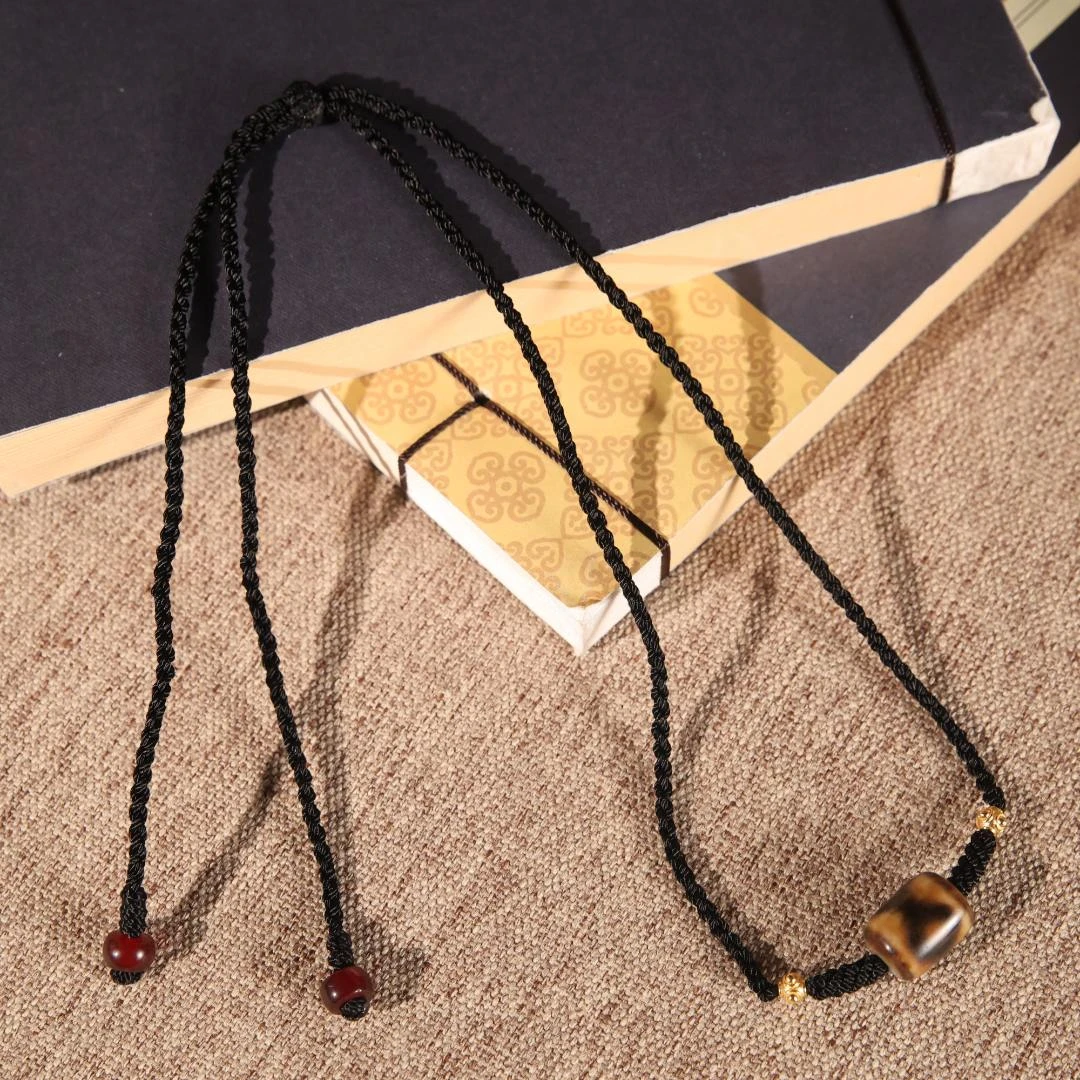 壹加小羊|行运黑金坛城三Y锁骨链