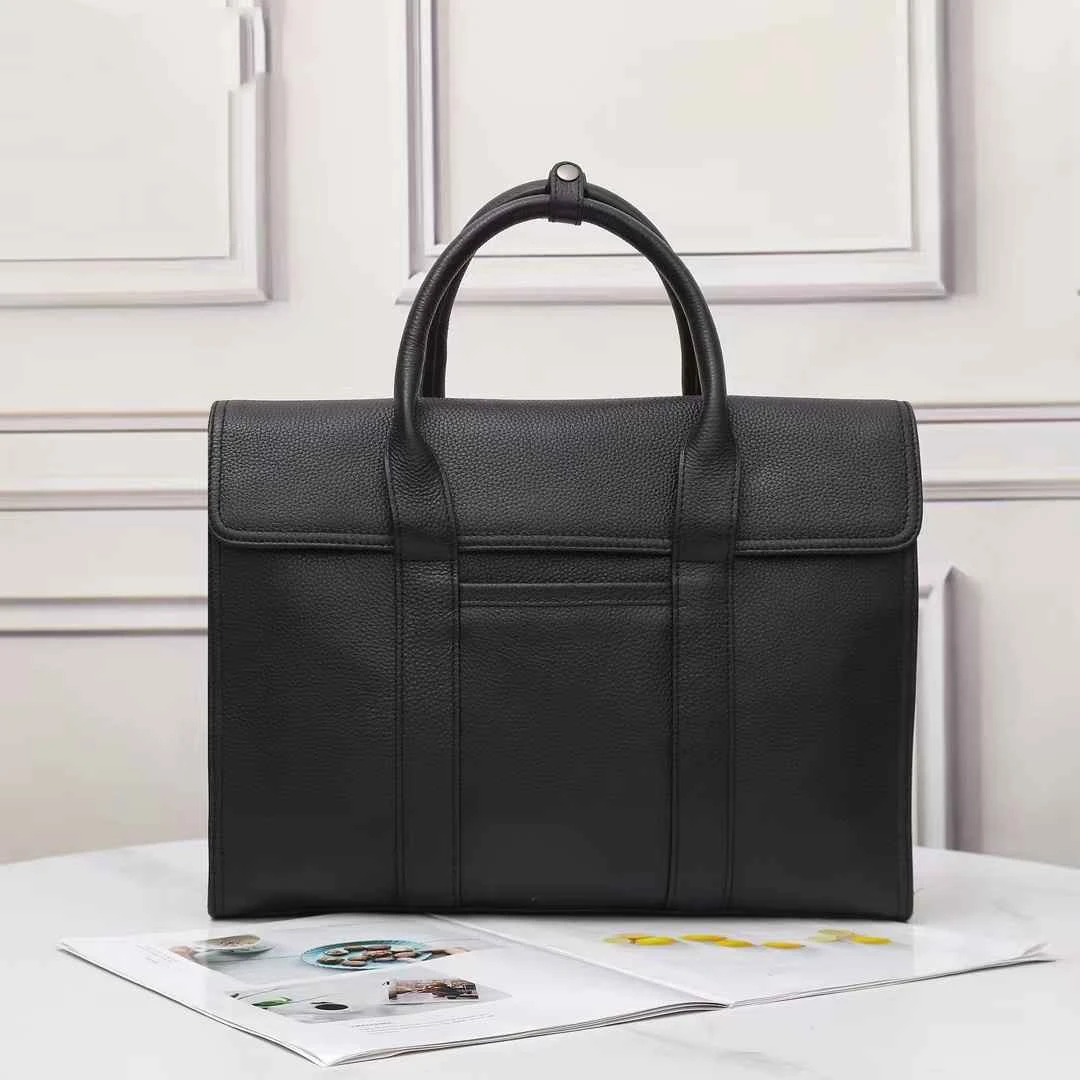 真皮黑色经典男士商务公文包38×29×11CM