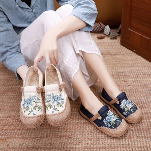 民族风软底夏季春秋老北京妈妈鞋厚底低跟一脚蹬懒人鞋软底圆头