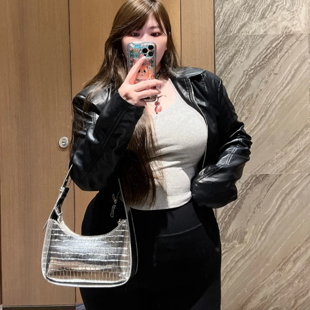 机车女孩PU韩版休闲短装上衣女外套+气质黑白色显瘦打底长袖