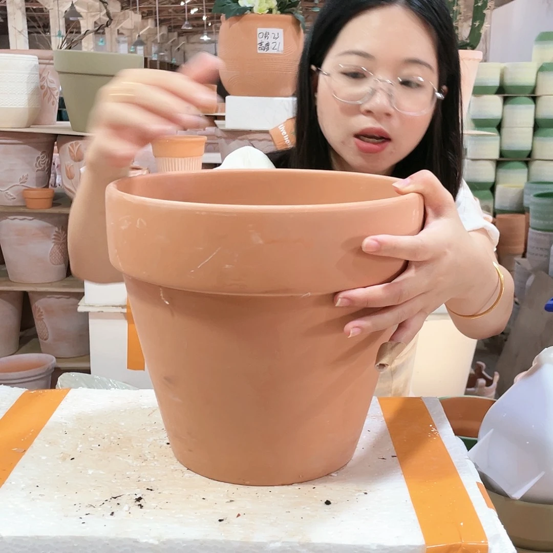 【闪购商品】红陶20CM以下经典国际盆25-23