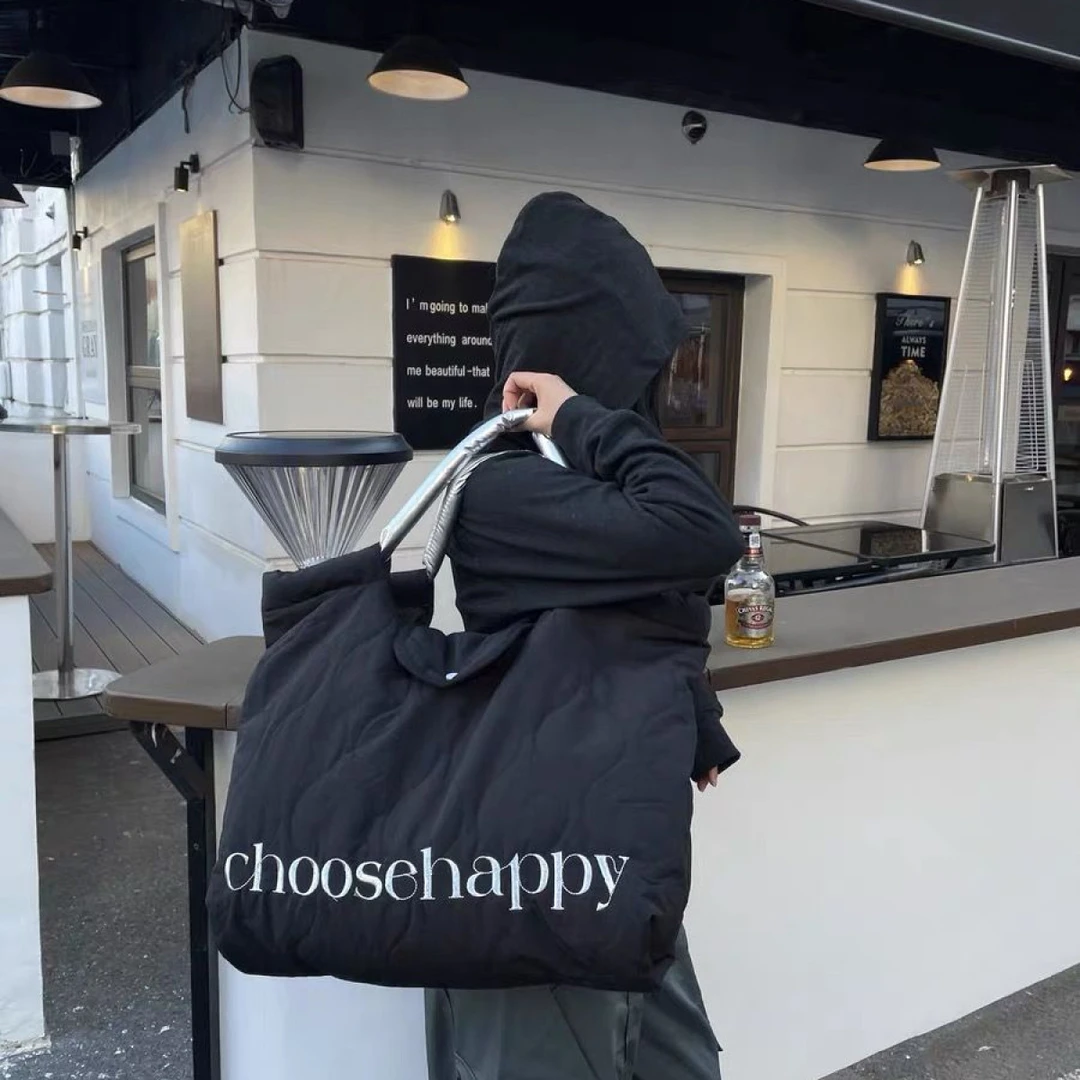 原创小众托特包2024秋冬新款羽绒棉服包斜挎包女大容量