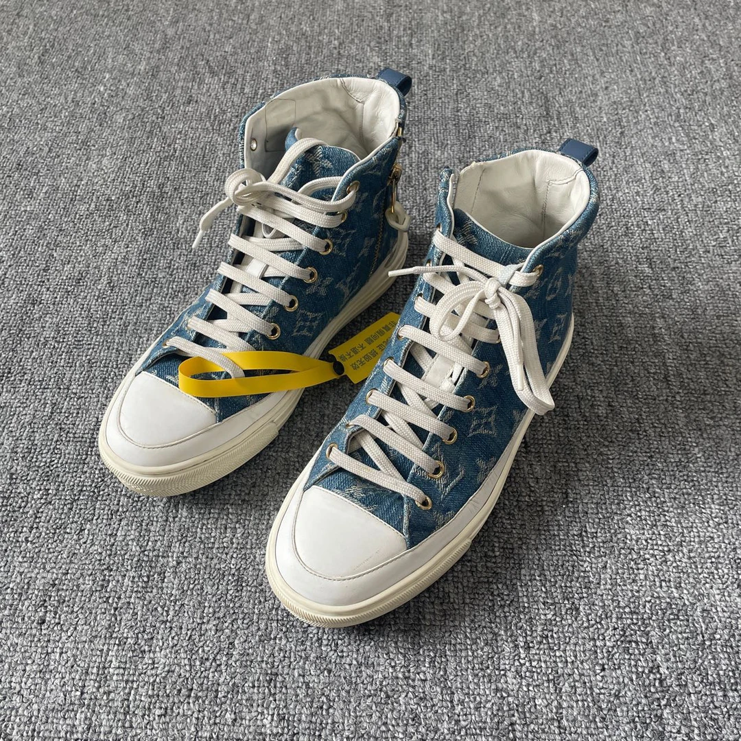 LV/路易威登鞋面满印花纹高帮时尚板鞋 尺码：36/1402