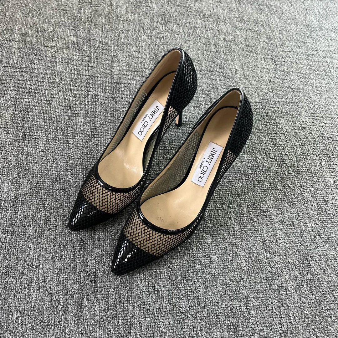 95新 JIMMY CHOO/吉米周 （有盒）尖头时尚高跟鞋 尺码：38/2140