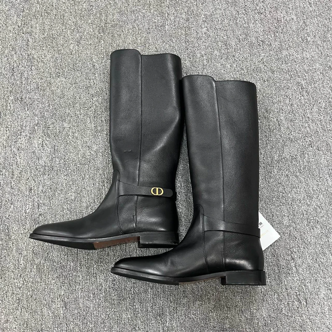 DIOR/迪奥粗跟长筒靴 尺码：38.5/4130