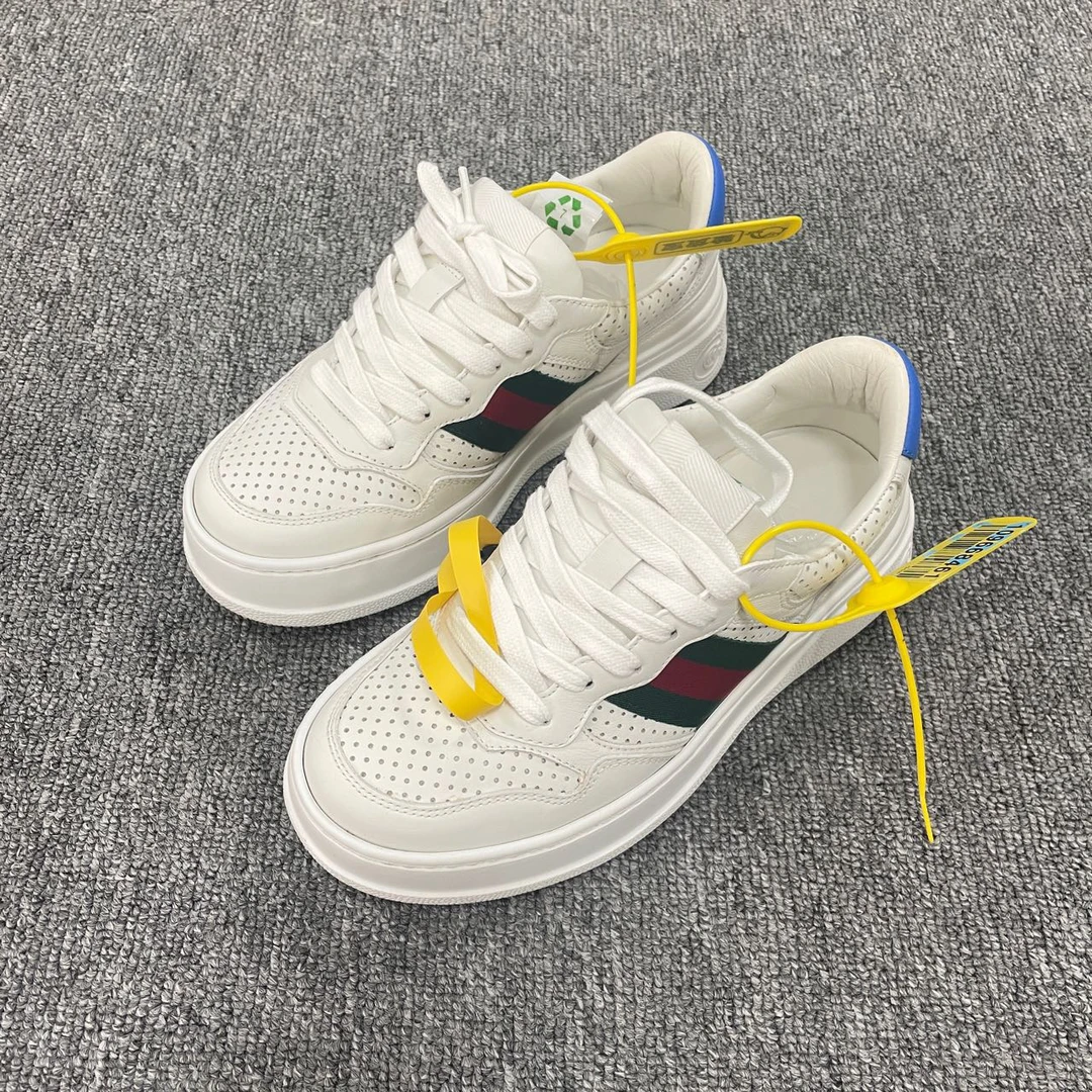 Gucci/古驰 休闲时尚板鞋 36.5码/2107