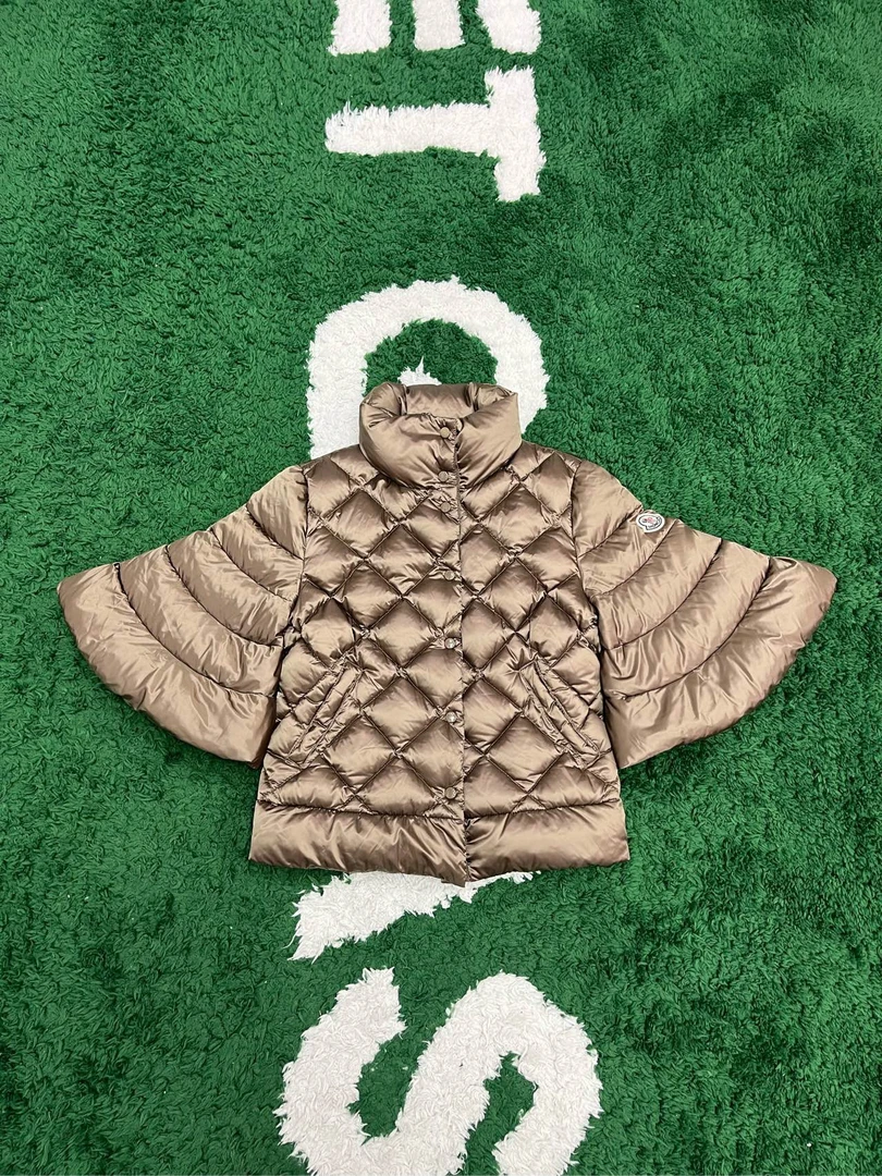 Moncler/蒙口女士菱形格羽绒服外套 00码/0384