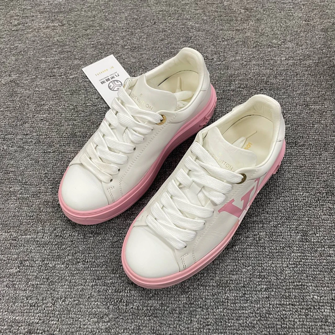 LOUIS VUITTON/路易威登 牛皮运动时尚板鞋 尺码:35/4181